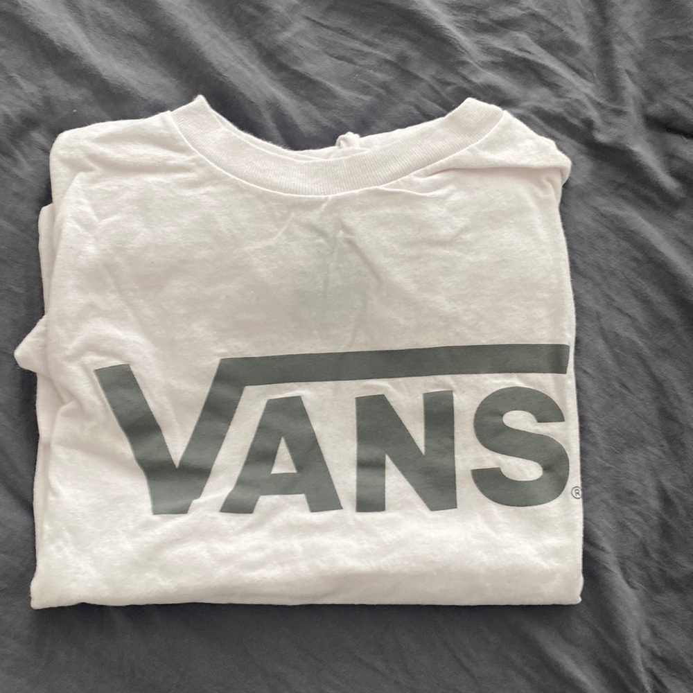 sinple, white, vans tee, size med, pretty new slightly used. No stains or marks.